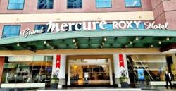 Roxy Square (D15), Retail #457831141